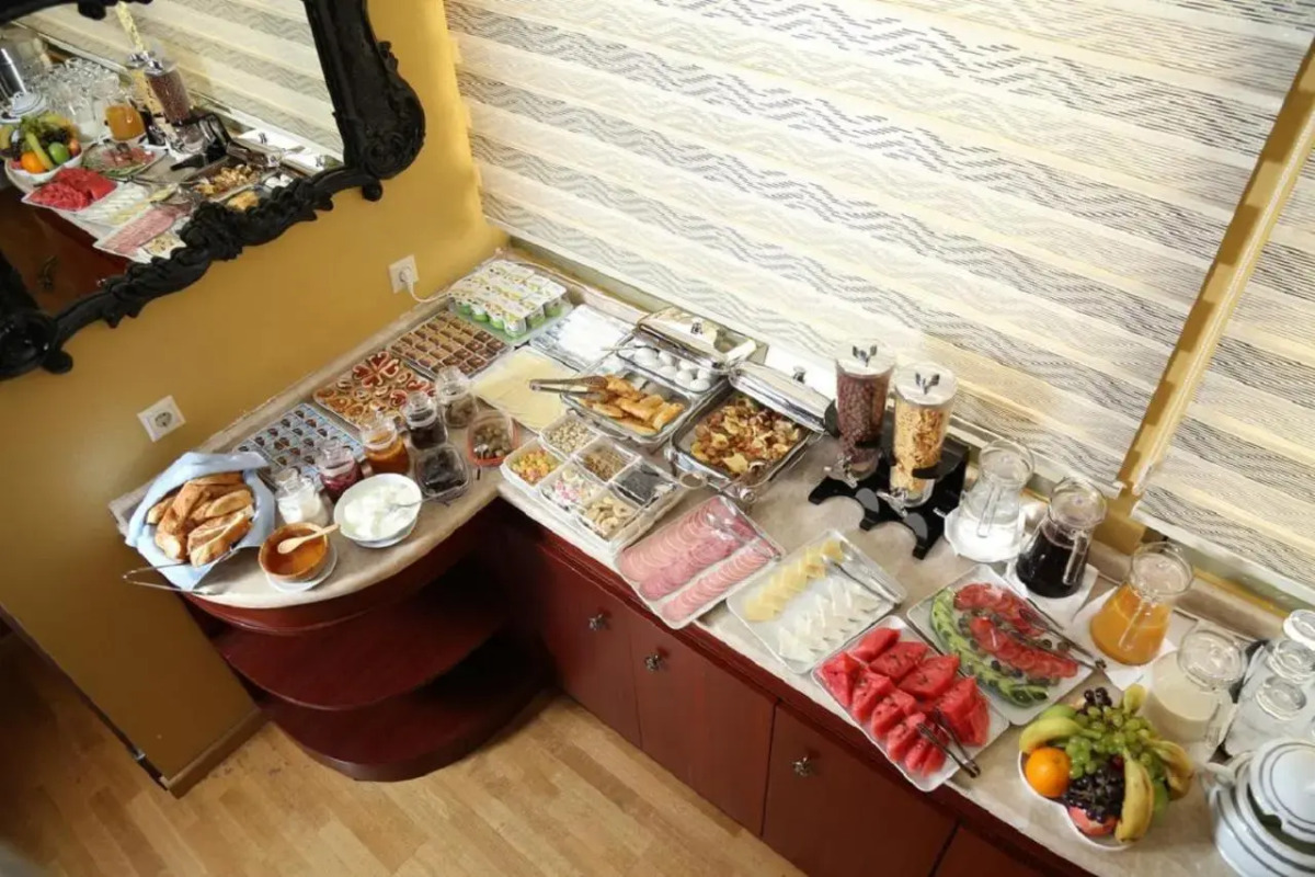 Отель Clover Hotel Baku