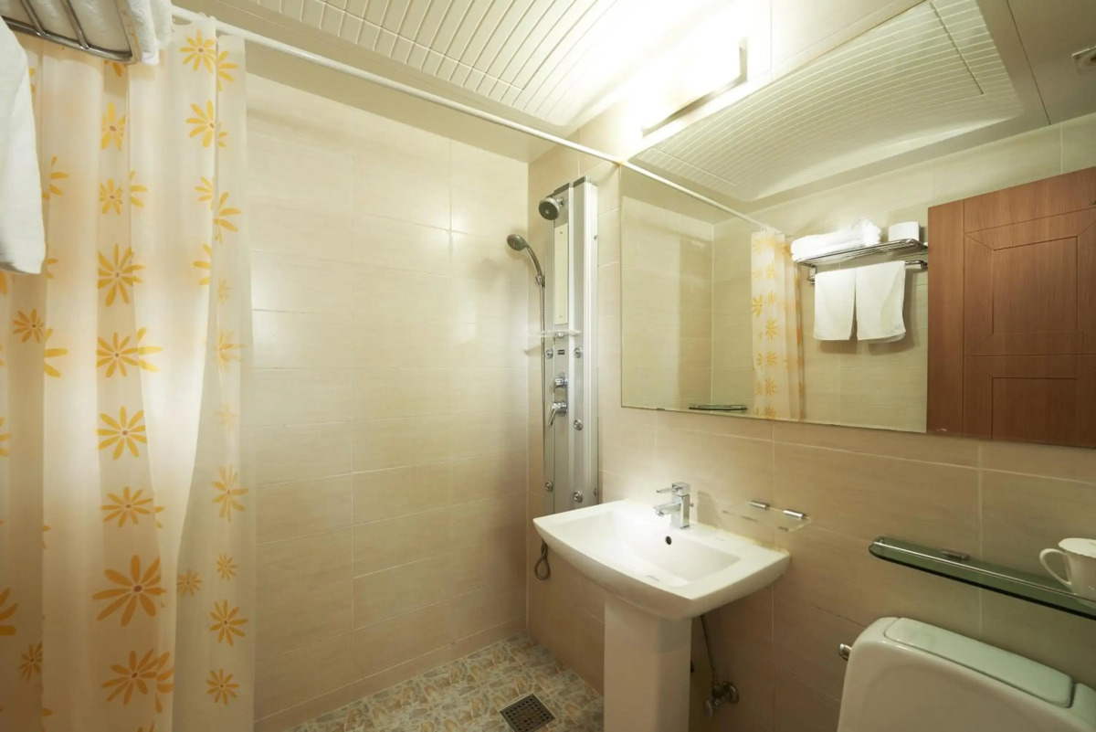 Отель Noble Tourist Hotel Insadong