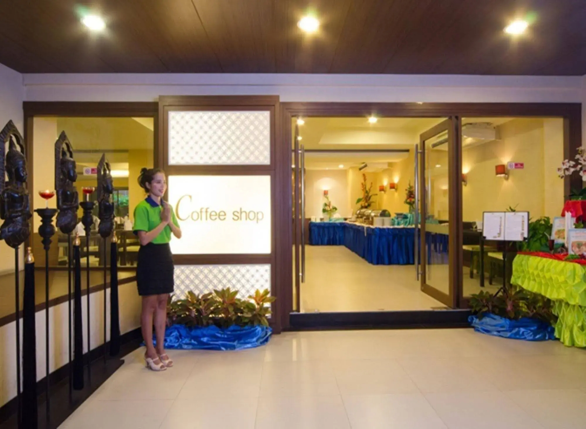 Eastiny Place Hotel
