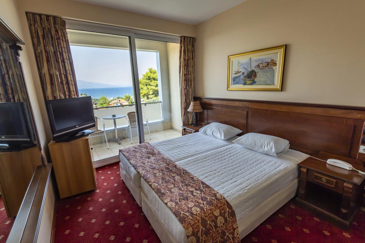 Dolphin Resort Hotel & Conference