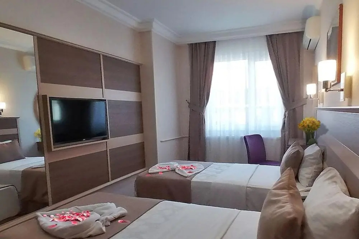 Sembol Hotel