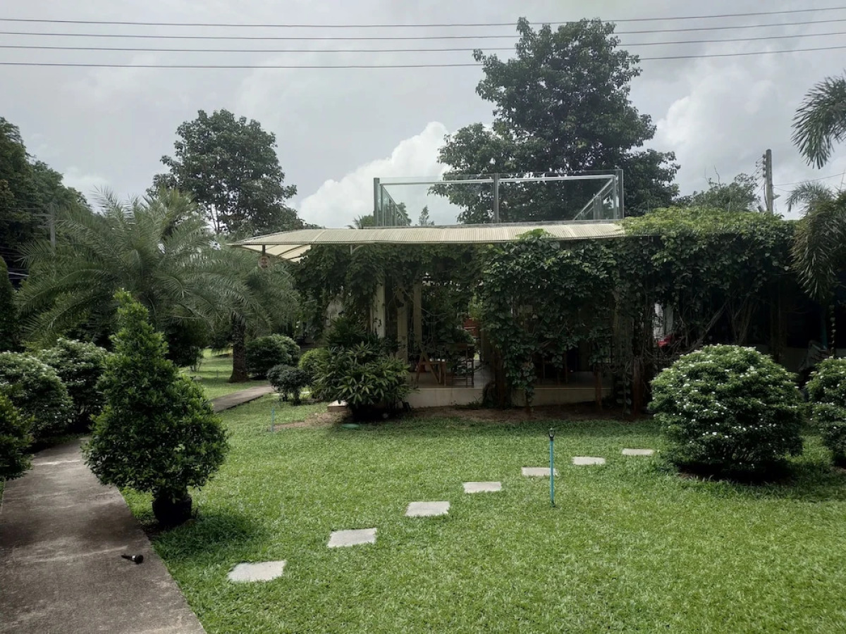 V Valley Resort