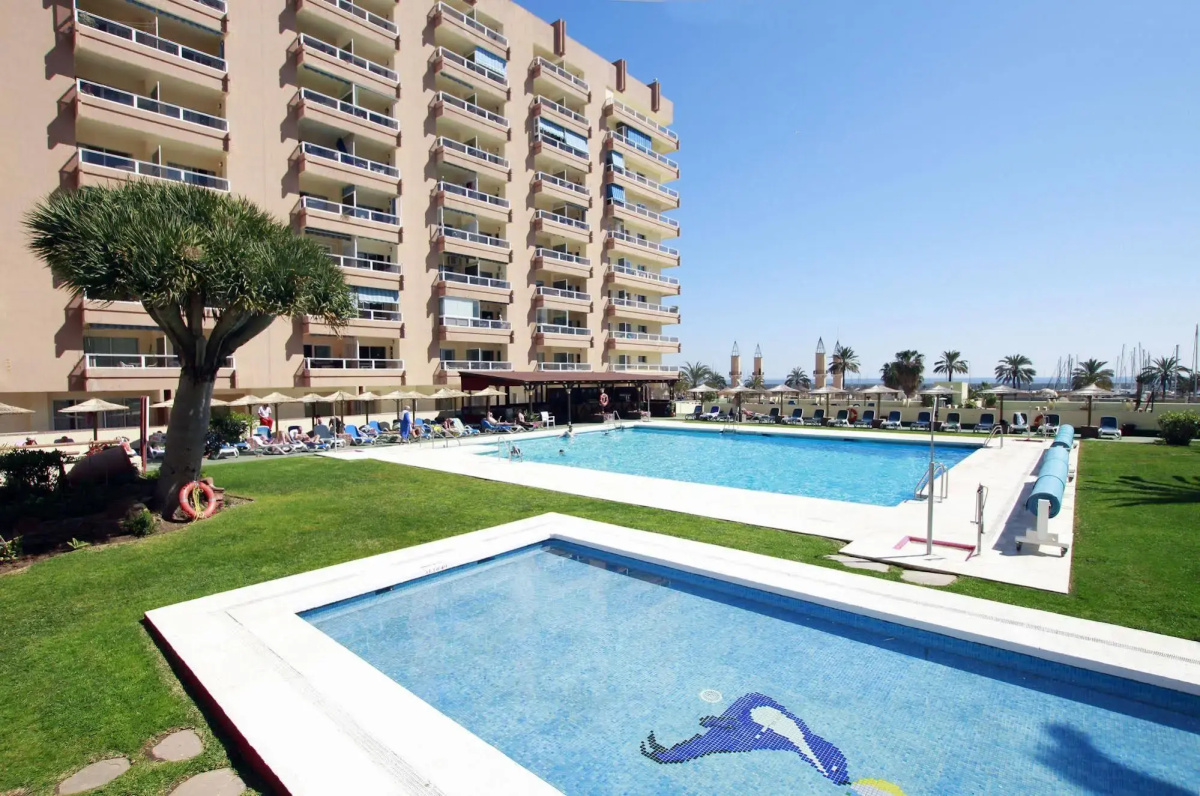 Aparthotel PYR Fuengirola
