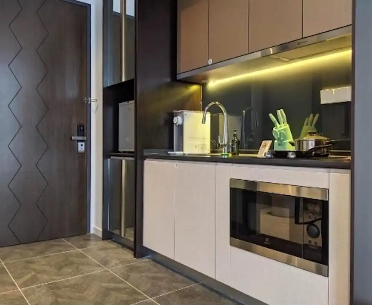 Mana-Mana Suites at Scarletz KLCC