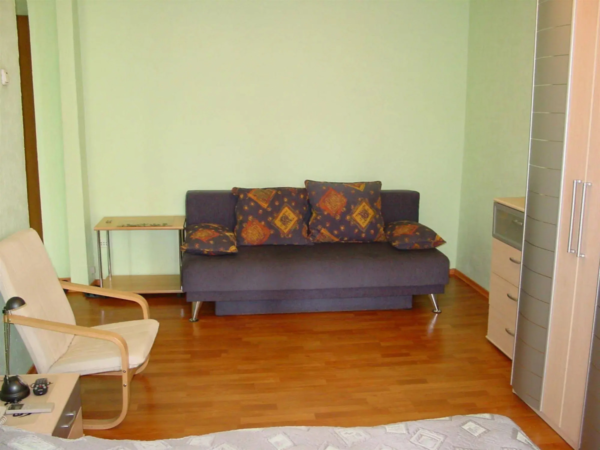 Апартаменты UKR Apartments