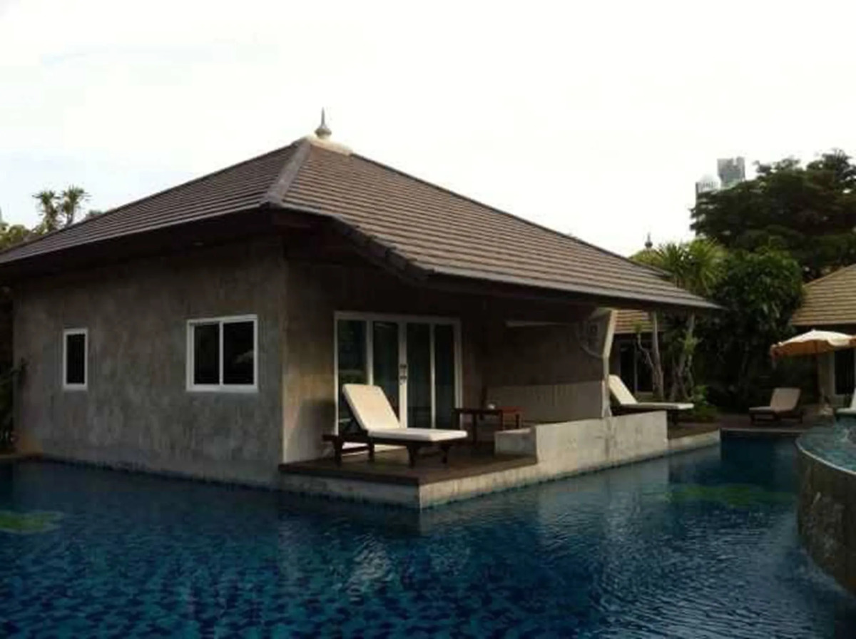 East Sea Paradise Hotel