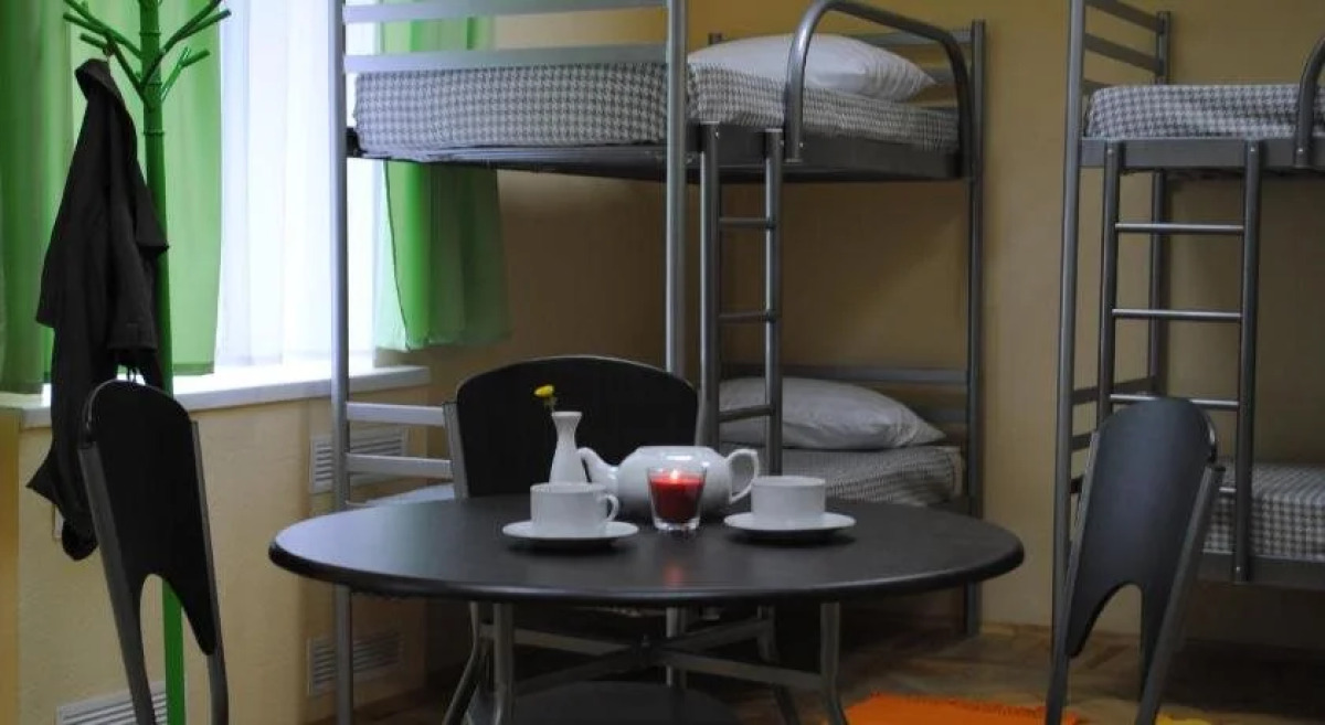 Домино Хостел