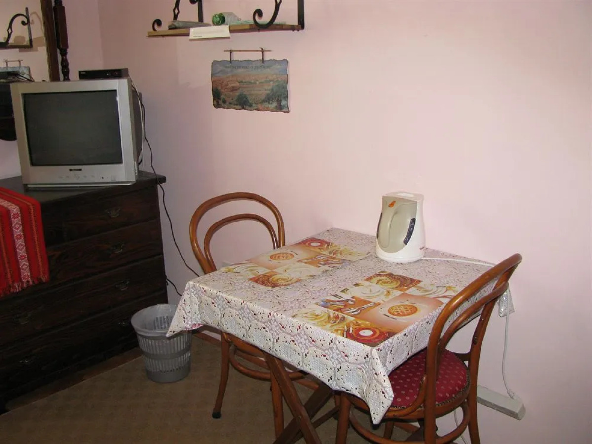 Apartment & Rooms House with Garden