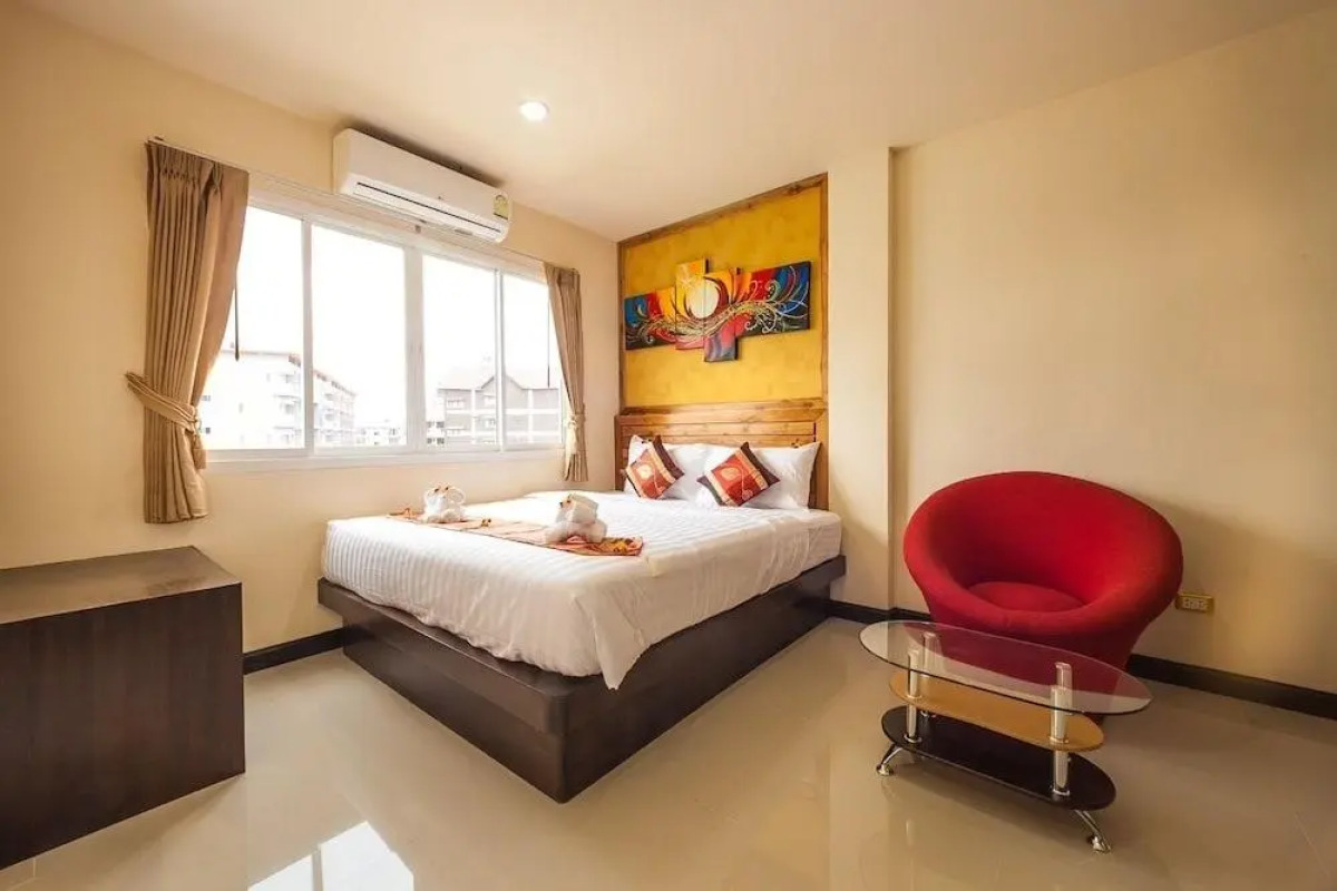 Million Patong Beach Resort