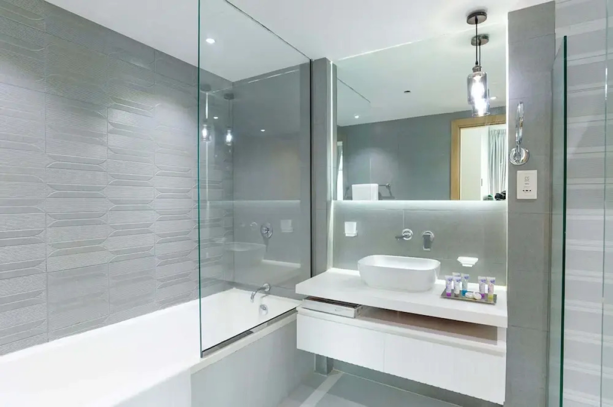 Marina View Luxury 2BR Apartment - SBL