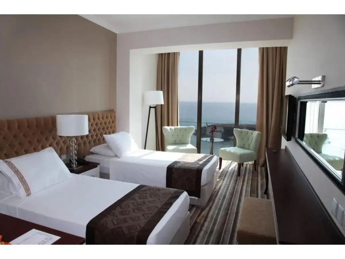 Denizkizi & Denizkizi Royal Hotel