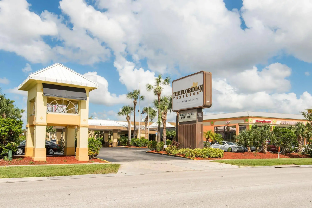 Floridian Express Hotel