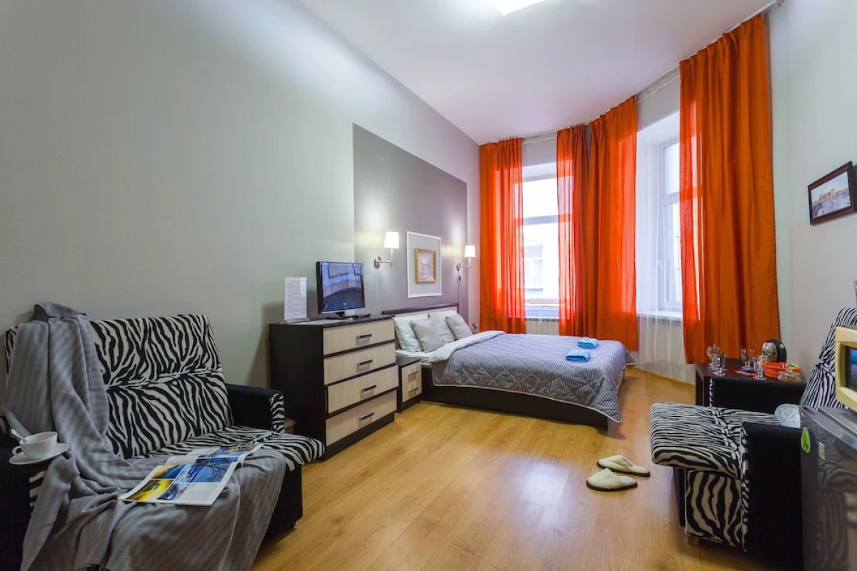 Мини-отель «Питер на Рубинштейна»