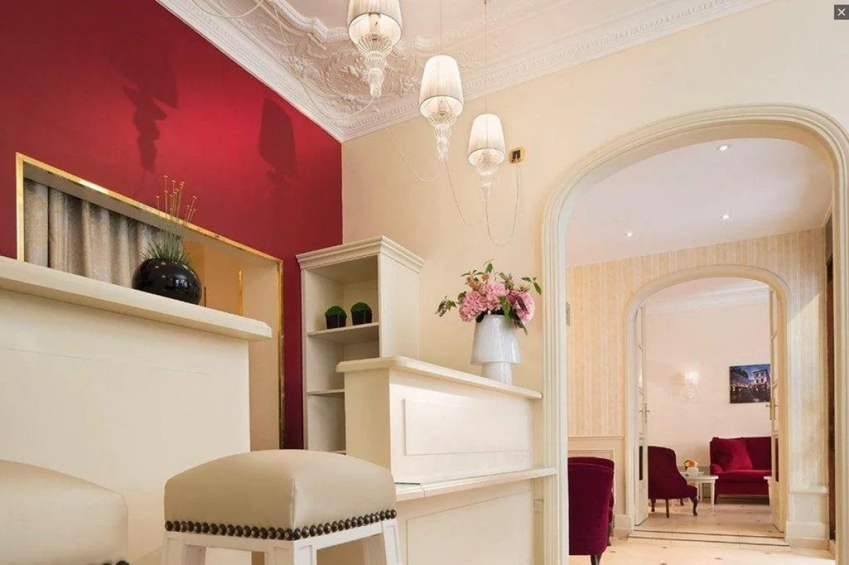 Hotel Queen Mary Paris