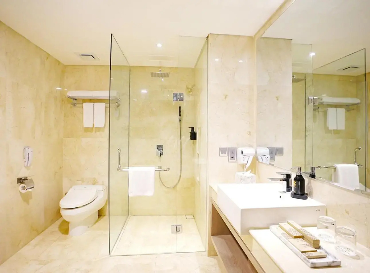 Platinum Hotel Jimbaran Beach Bali