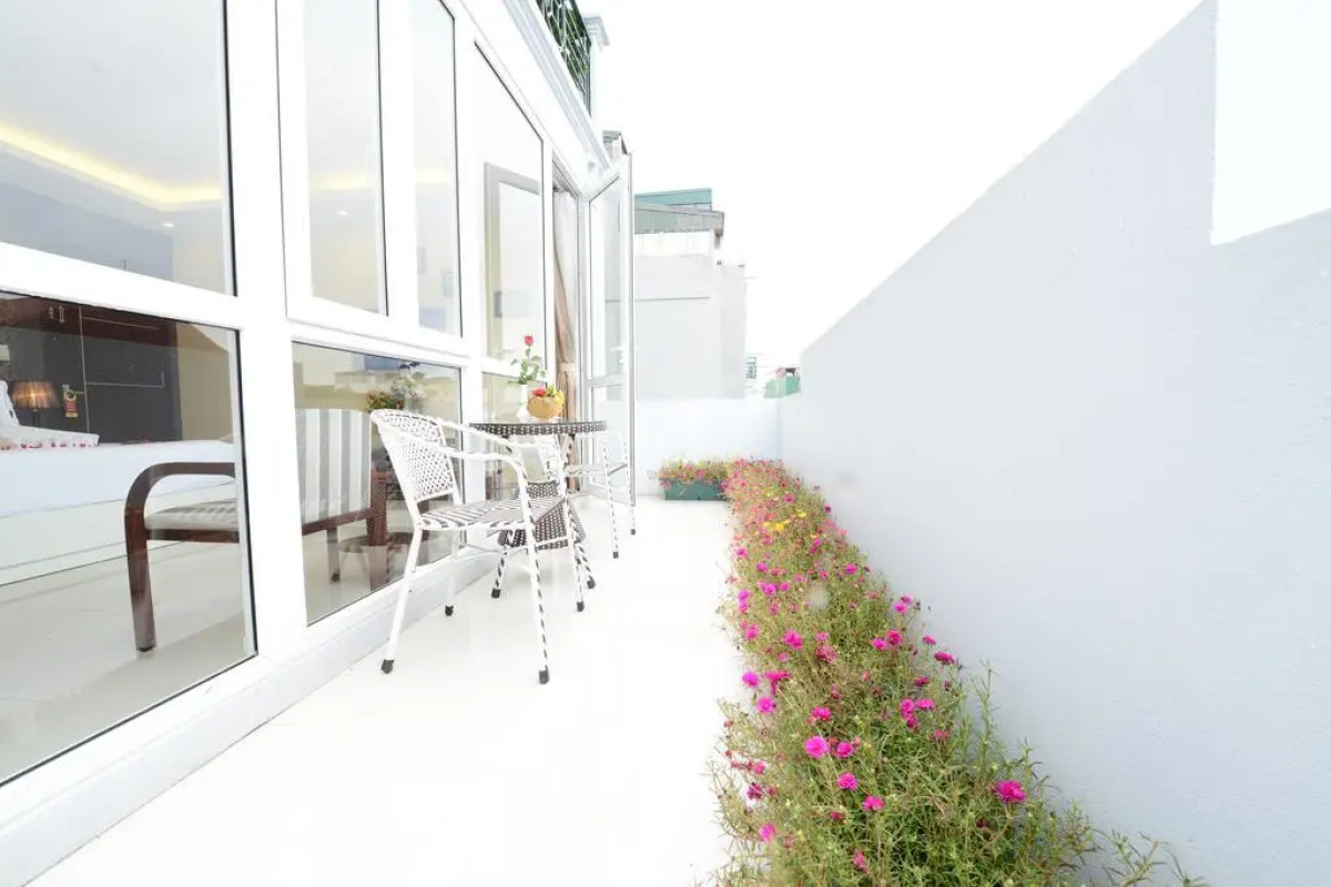 Golden Legend Diamond Hotel	