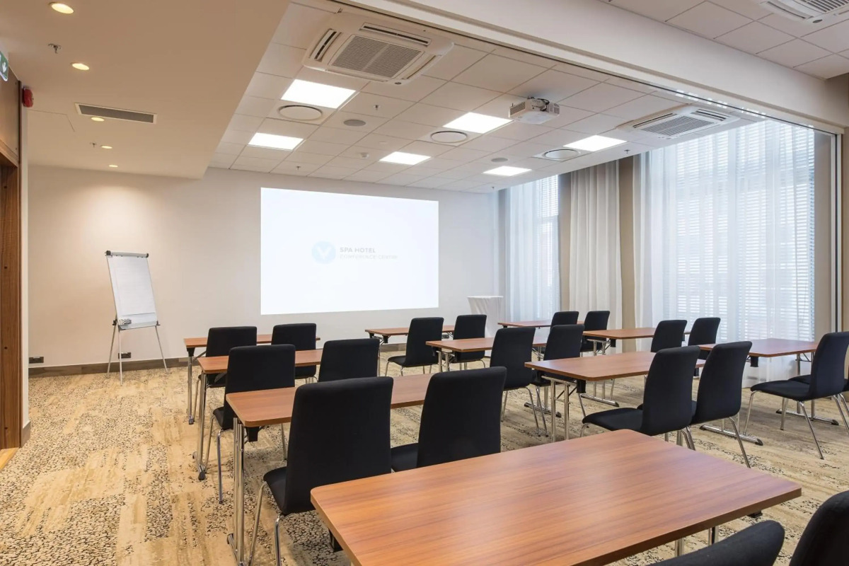 Спа- и конференц-отель V