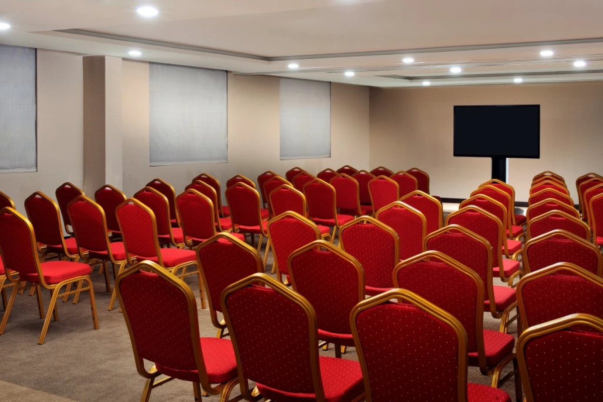 Movenpick Hotel Apartments Al Mamzar Dubai