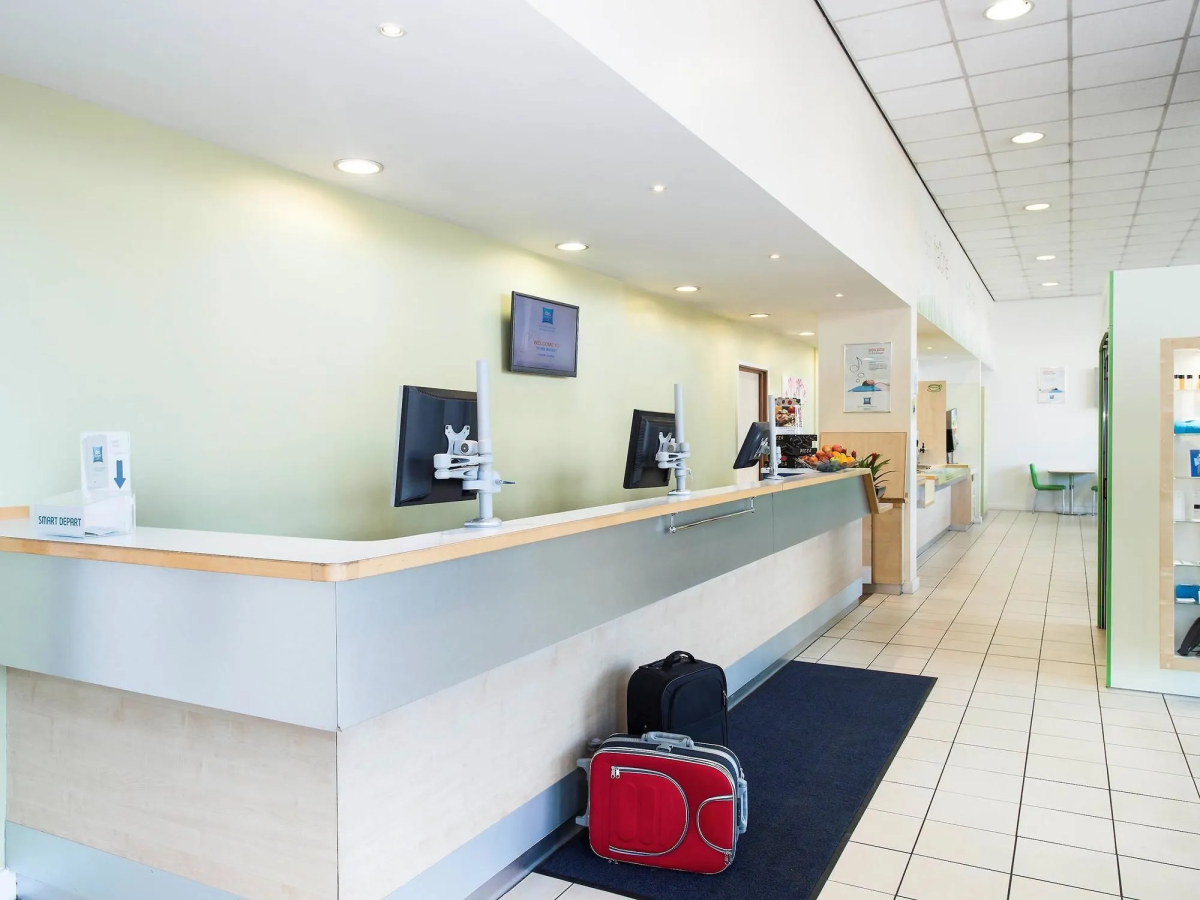 ibis budget Leeds Centre Crown Point Road