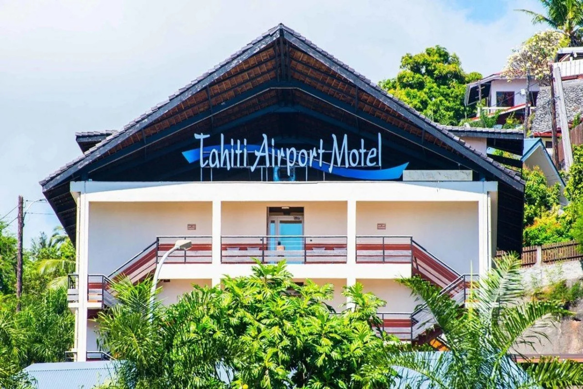 Tahiti Airport Motel