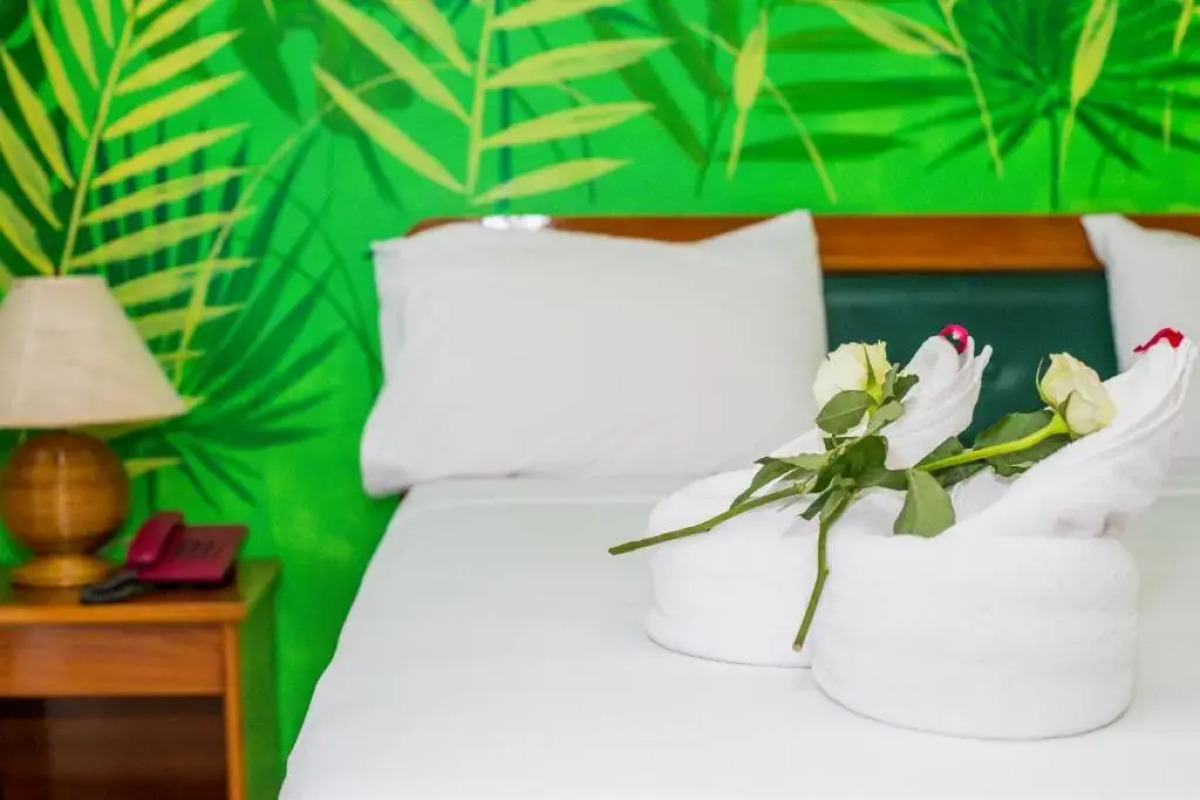 Panda Hotel（Patong Beach）