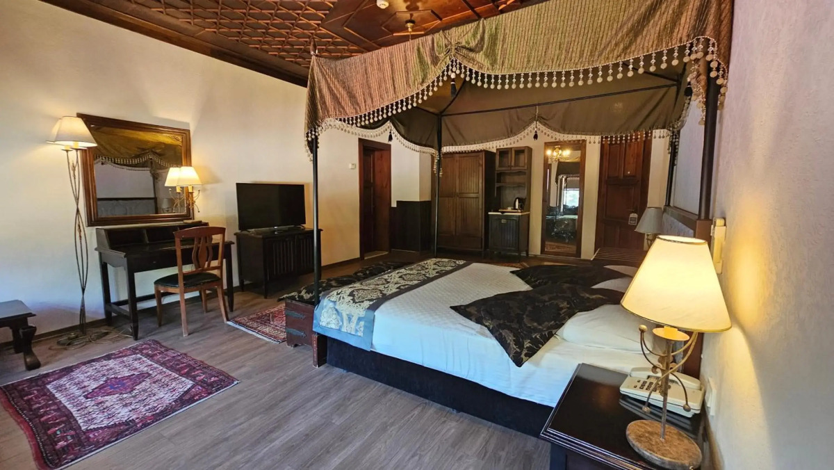 Otanti̇k Club Hotel & Spa