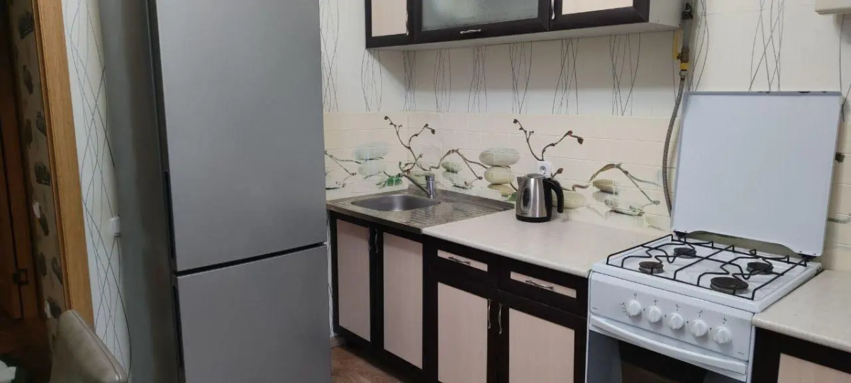 Версаль на улице Николая Смирнова 6