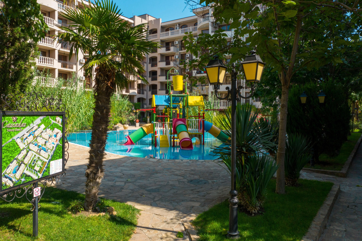 Cascadas Family Resort