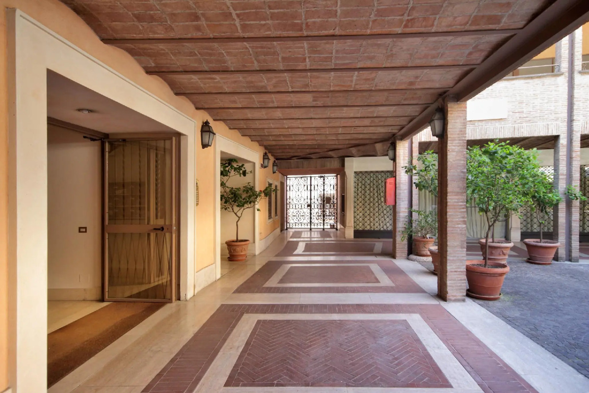 Piazzetta Margutta - My Extra Home