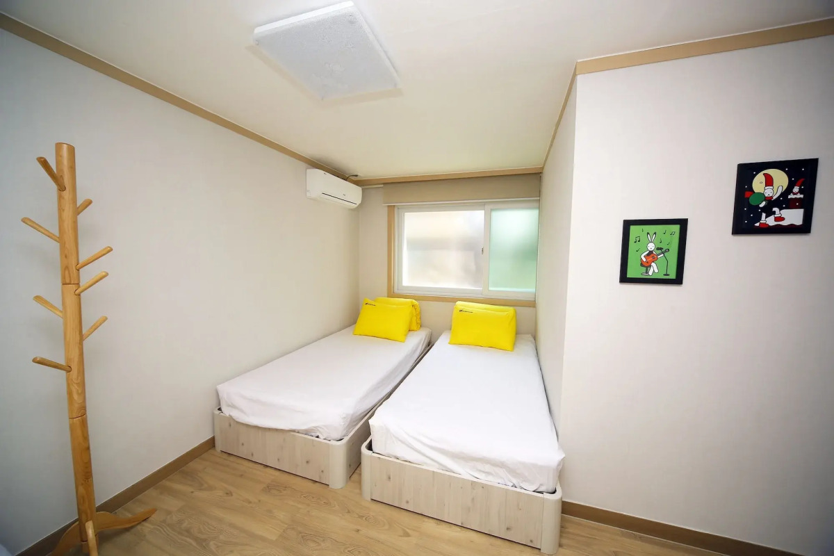 24 Guesthouse Seoul Cheongryangri