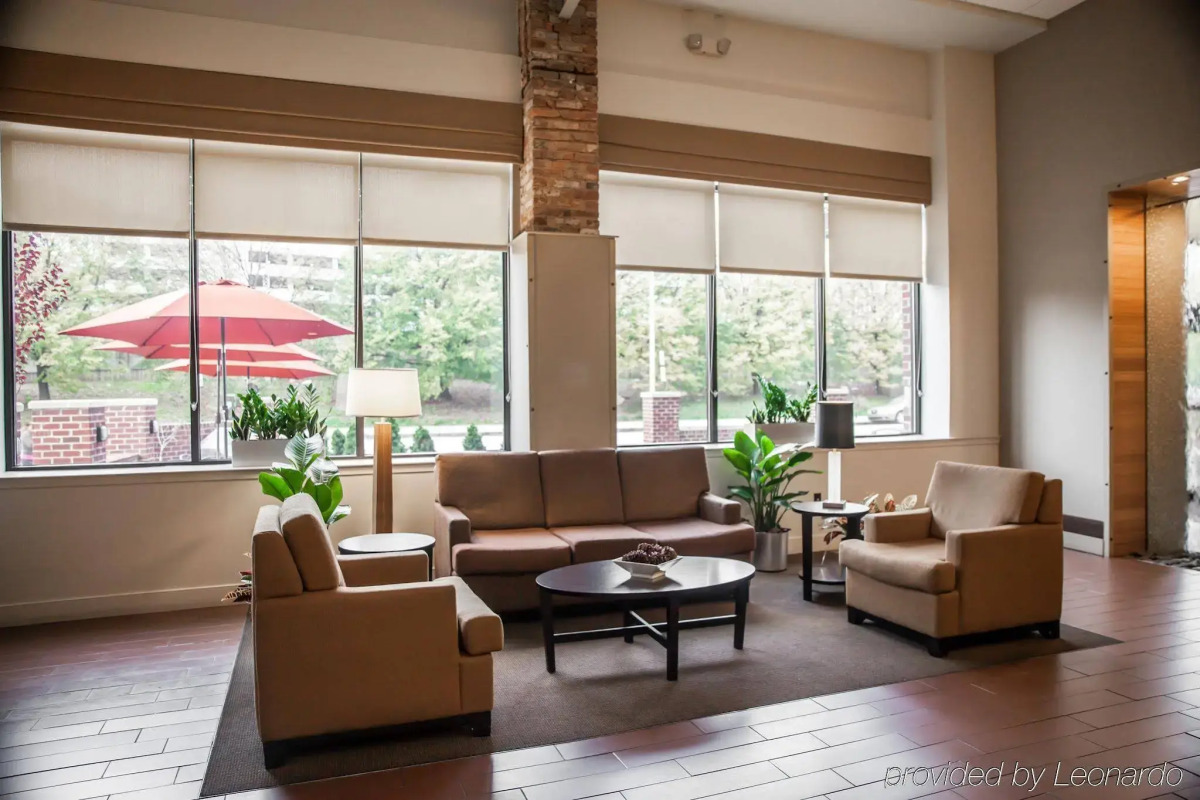 Sleep Inn & Suites Downtown Inner Harbor