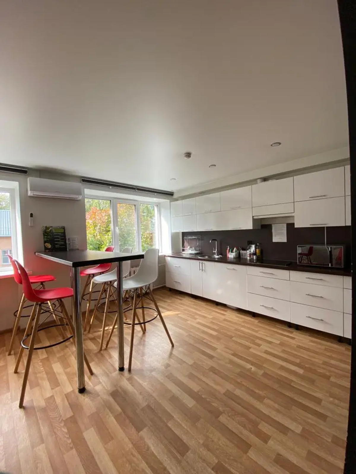 Велком Инн Хостел (Welcome inn Hostel)