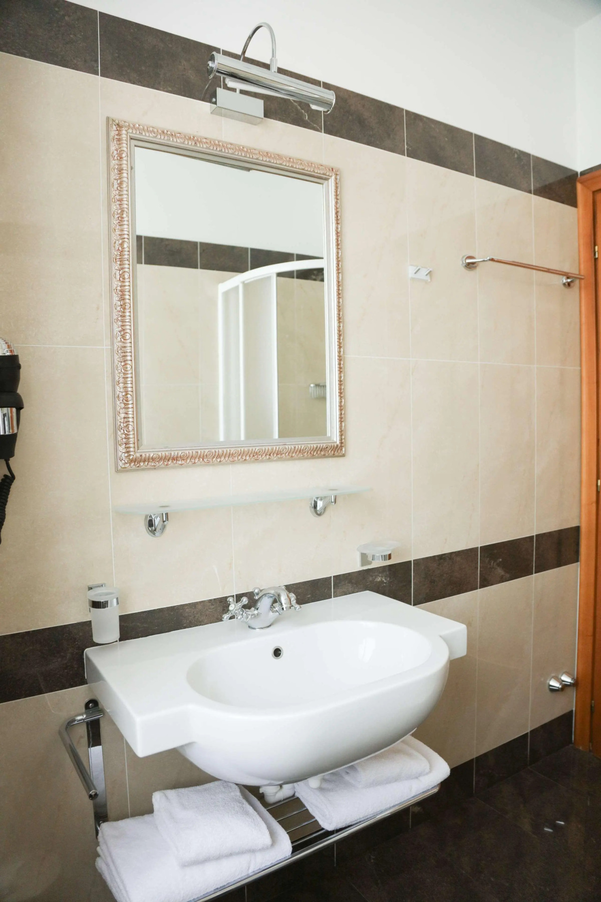 World Hotel Casati 18