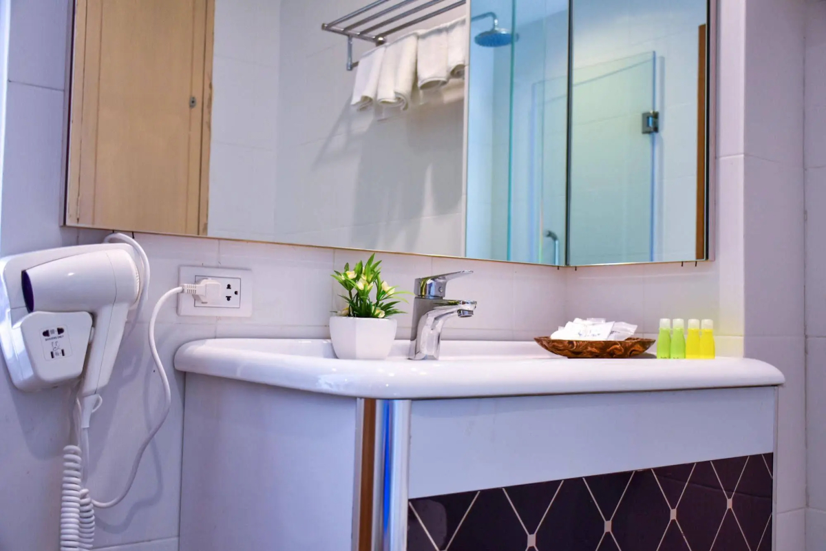 Sira Grande Hotel and Spa