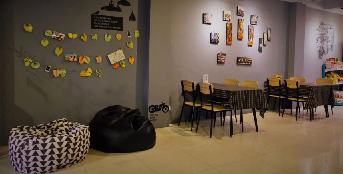 Qing lian Youth Hostel&Cafe