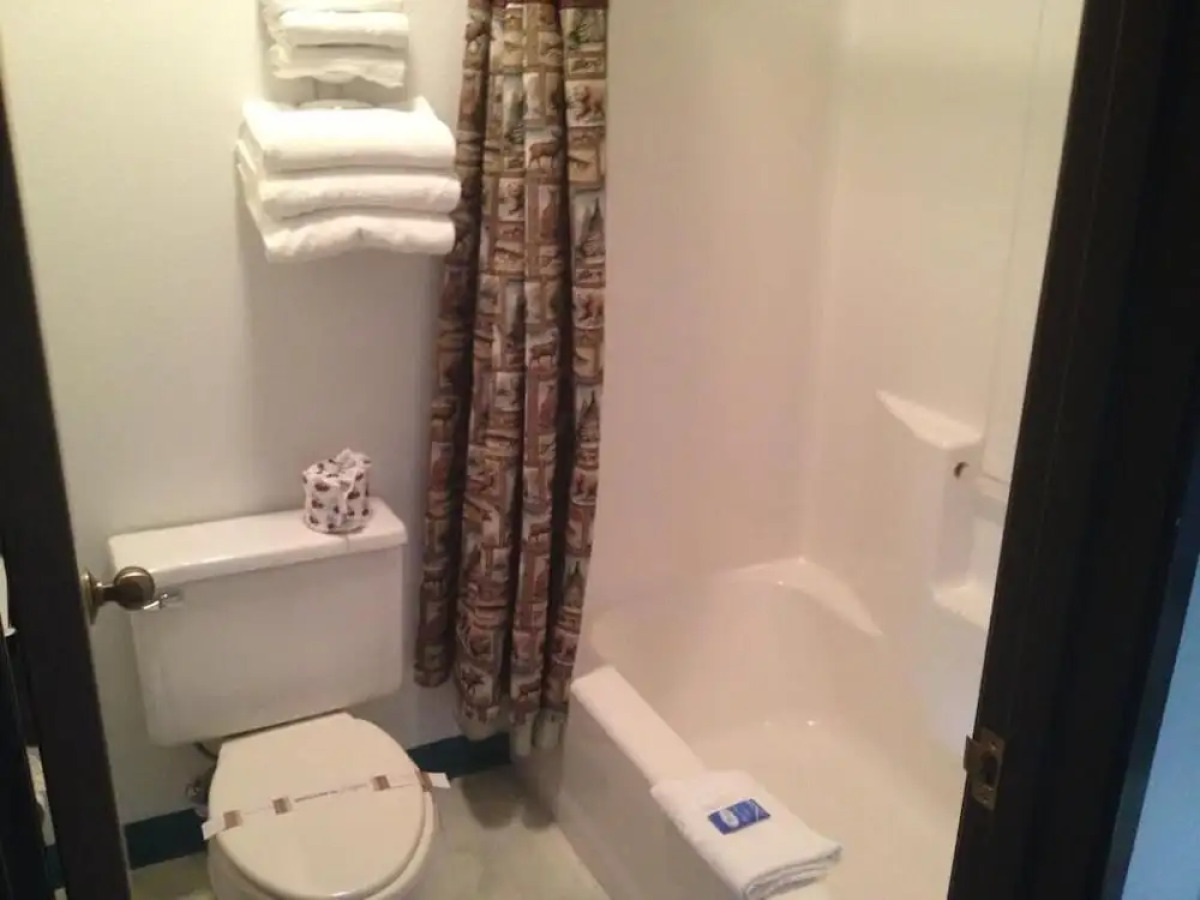 Buffalo Bill's Antlers Inn