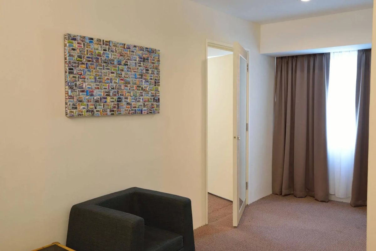 VIP Hotel (SG Clean Certified)