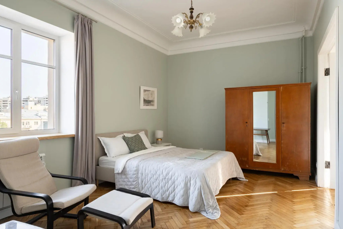 Апартаменты возле метро Лесная