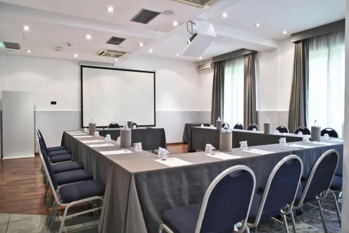 B&B Hotel Milano Cologno Studios