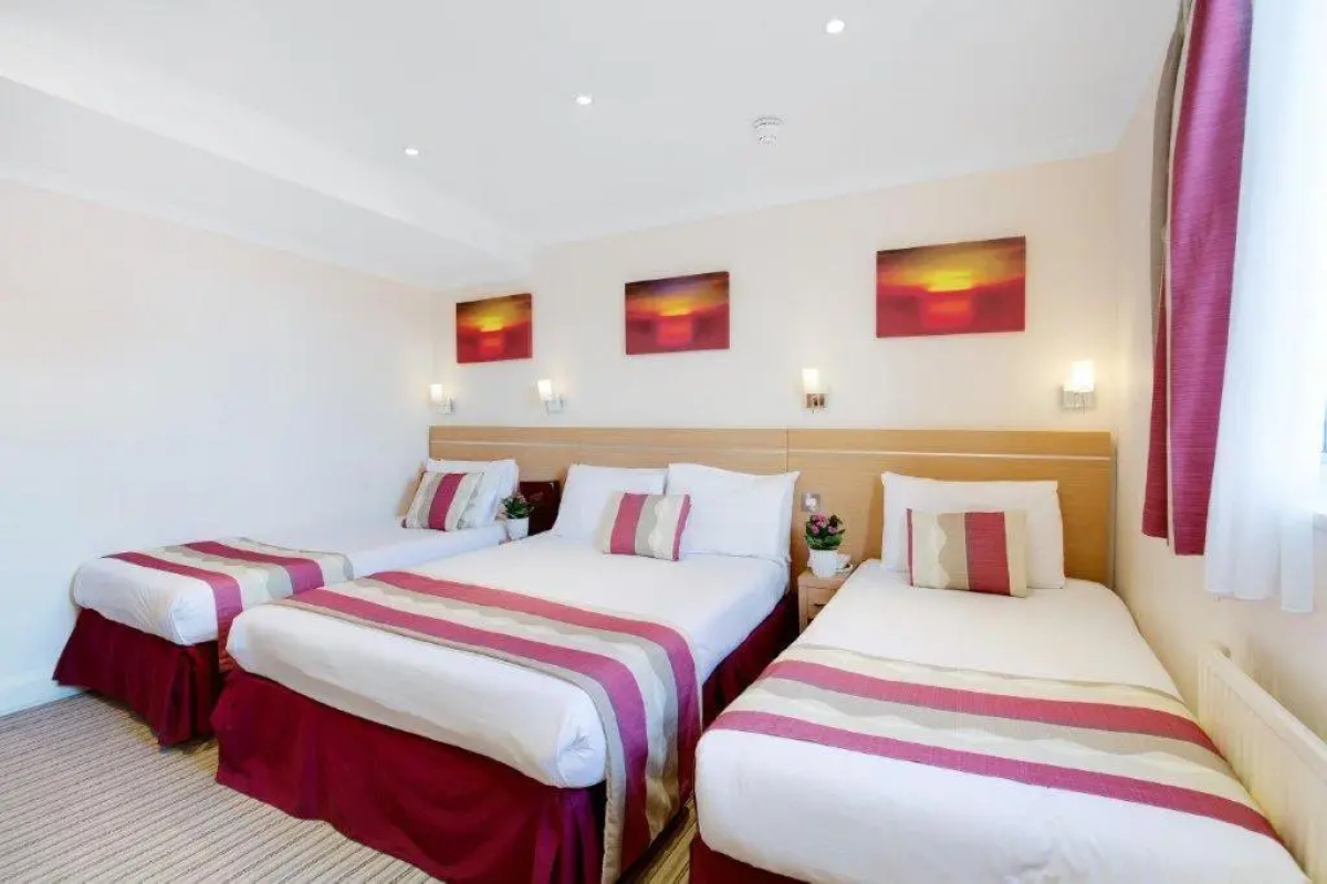 Queens Park Hotel