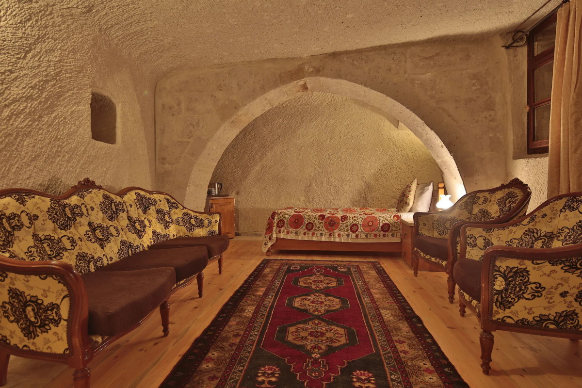 Amber Cave Suites