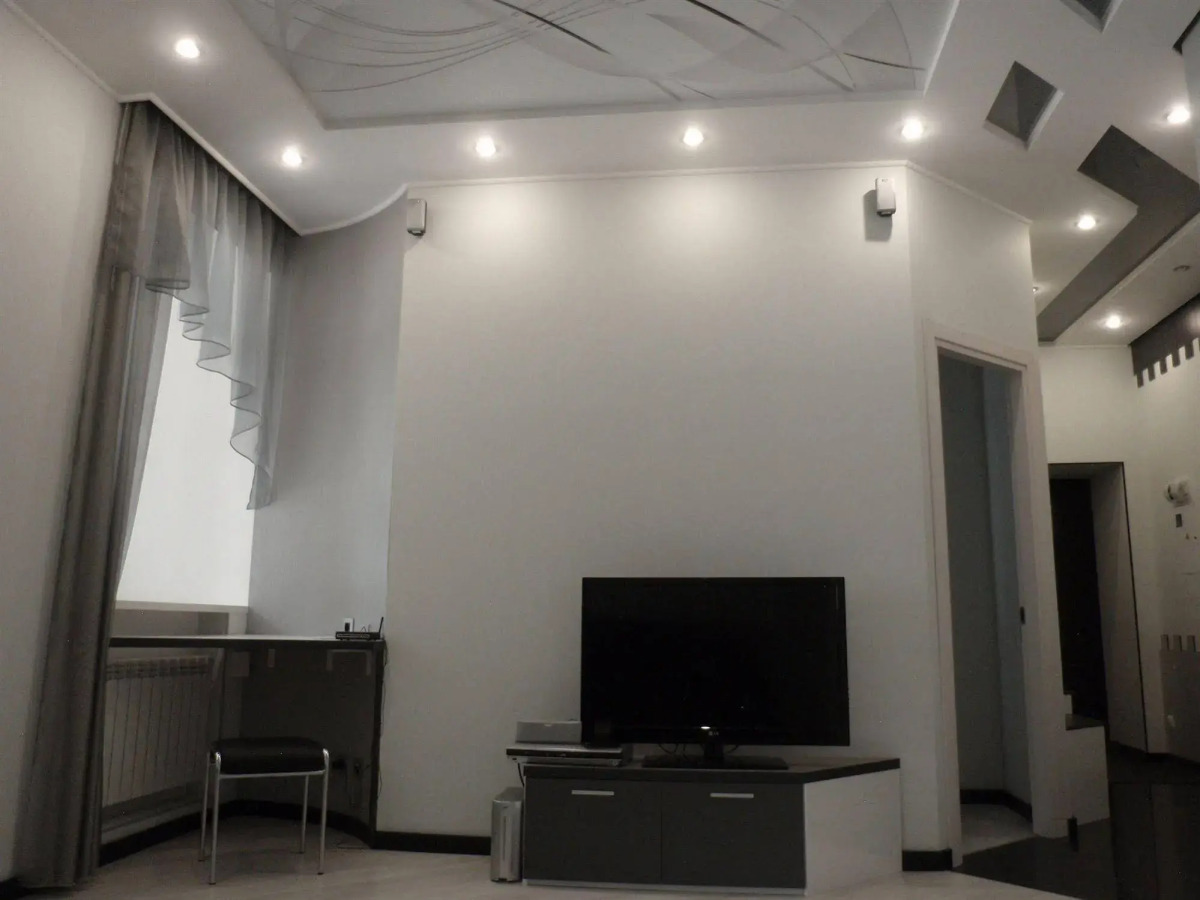 Апартаменты UKR Apartments