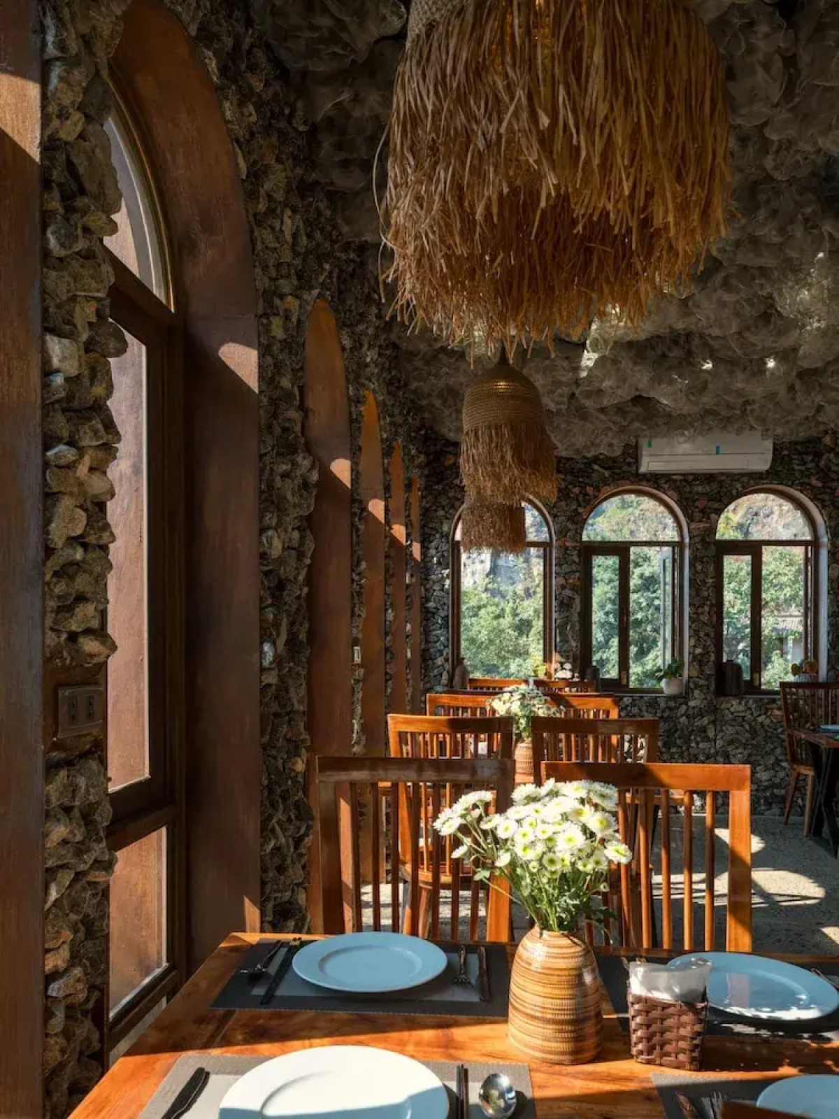 AiLee Villa & Hotel Tamcoc