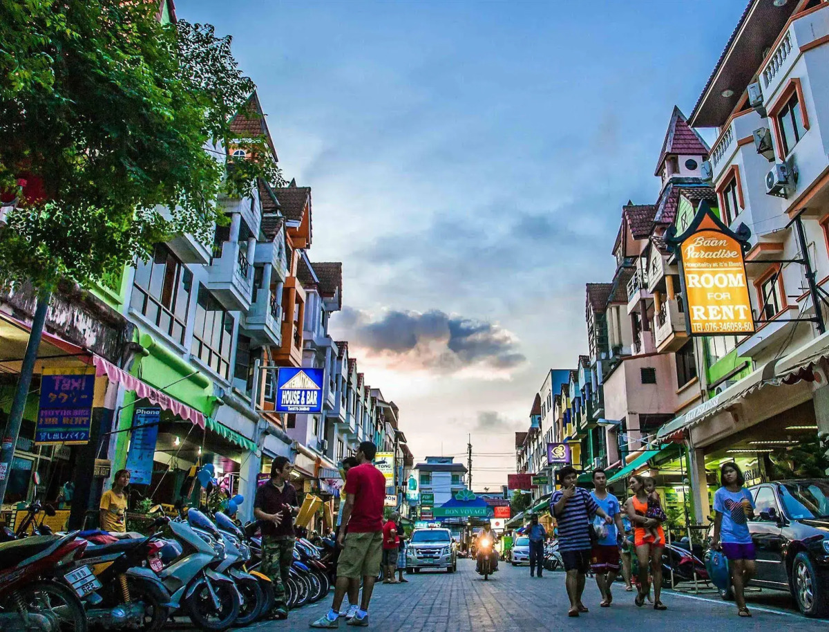 BE Baan Paradise Hotel