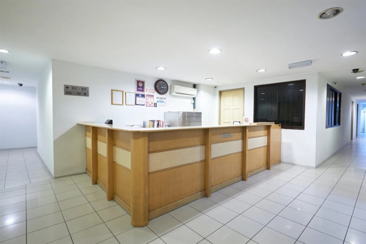 Tang City Hotel, Petaling Street, Merdeka PNB 118 Tower