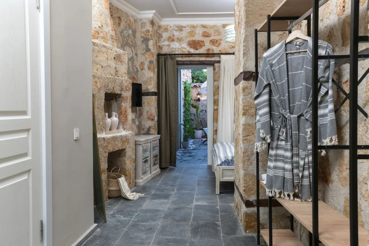 Noa's Boutique Hotel