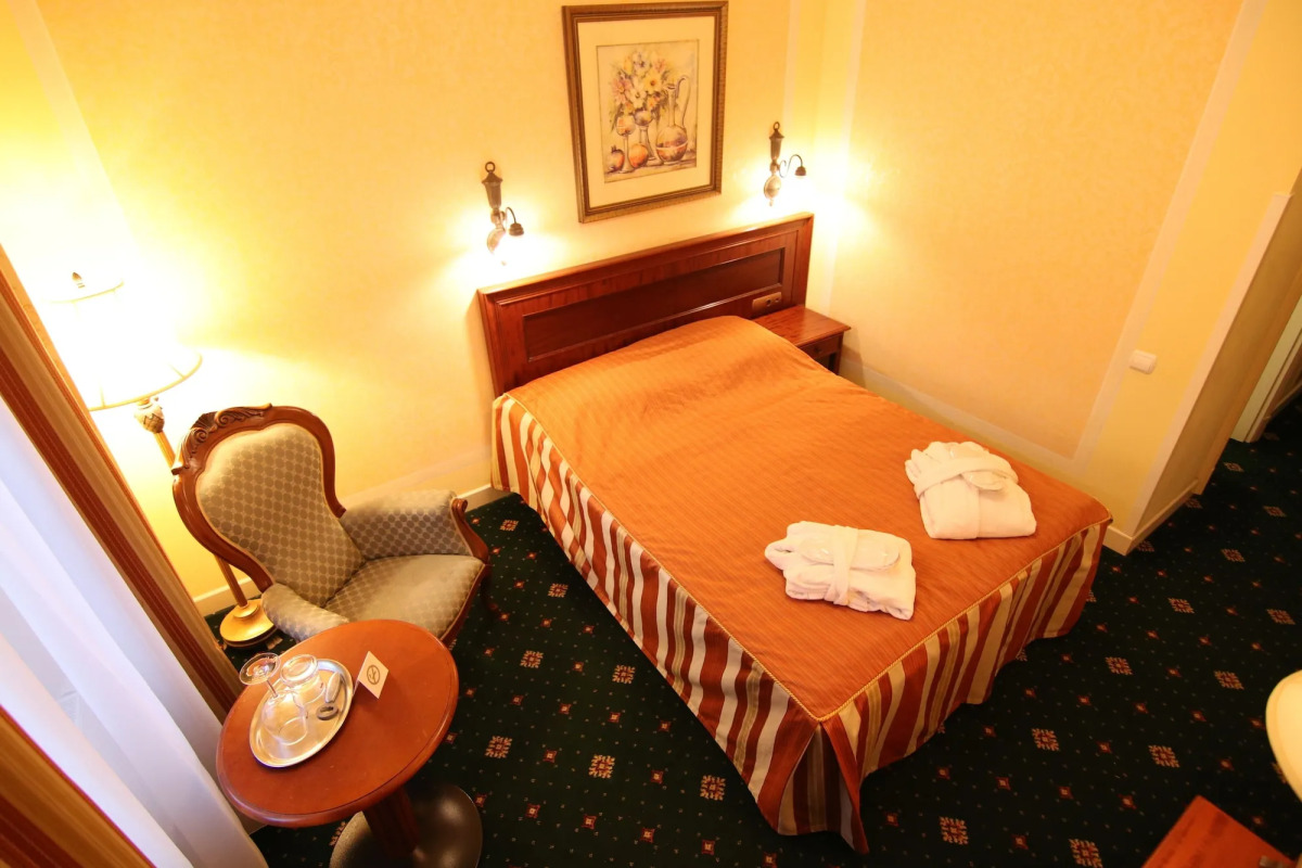 Humboldt Park Hotel And Spa