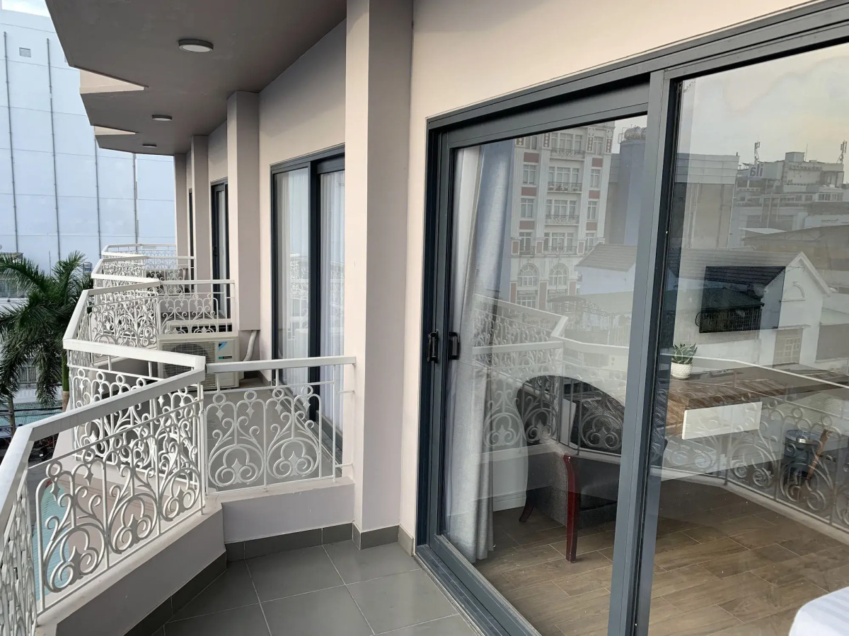 Royal Dragon Boutique Hotel