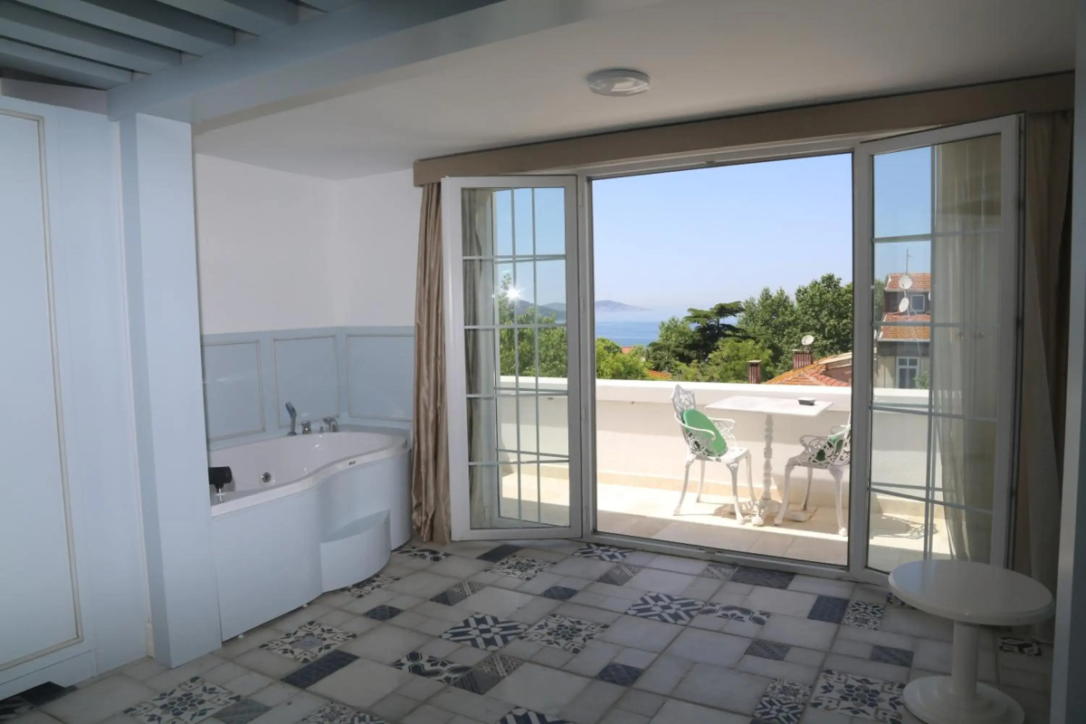 Buyukada Cankaya Hotel