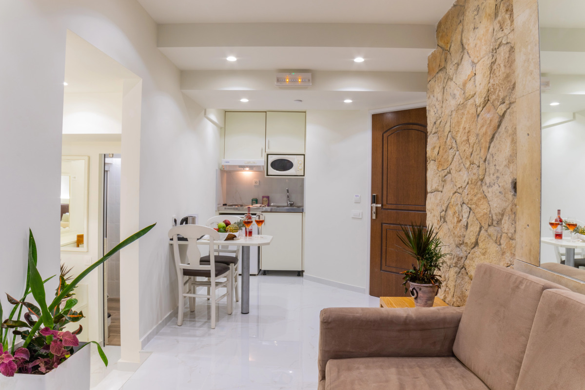 Camelot Royal Beds by Estia